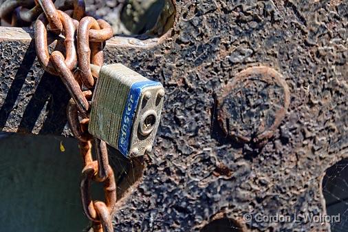 Lock At The Lock_11180.jpg - Photographed along the Rideau Canal Waterway at Chaffeys Locks, Ontario, Canada.